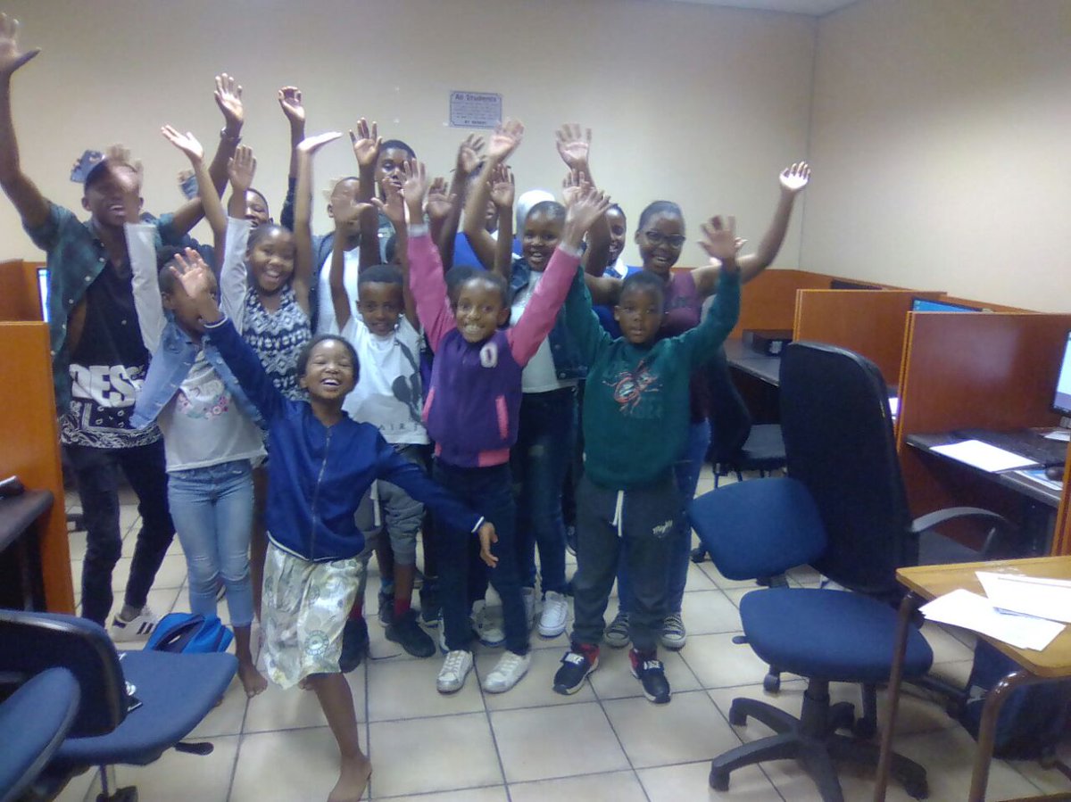 africateengeeks's tweet photo. Meet the #geeks from #Kimberly #NorthenCape who attend Sartuday #coding classes. #Inspirekidstocode https://t.co/XtWYVzAjO4