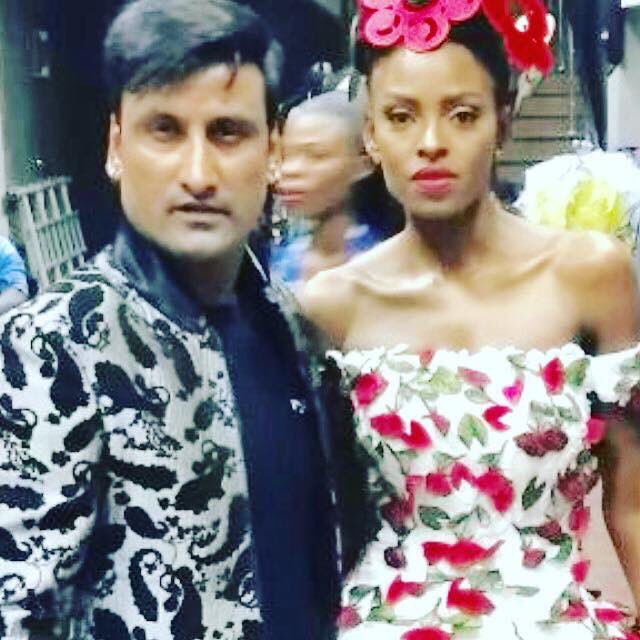 SuchhiKumar's tweet photo. Frends love respect forever for Ghana ... #mbaff https://t.co/JKvunWnDYw