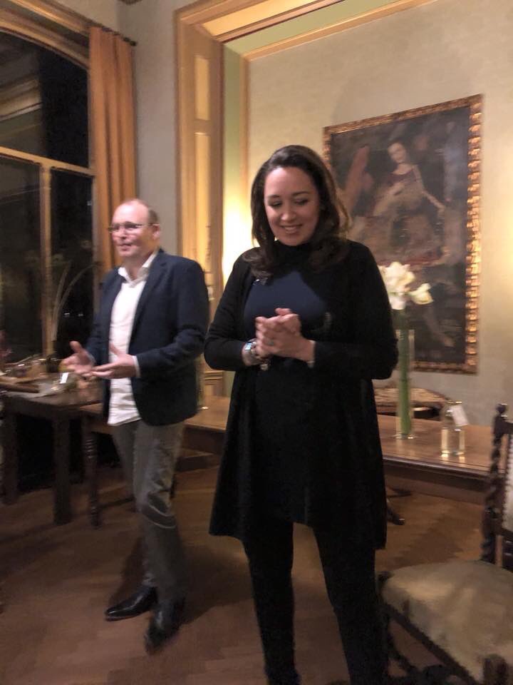 Lisettelucas's tweet photo. 💌❤️Een bijzondere, mooie avond was het in @OpHodenpijl. Dank aan #Spirit en aan de gasten, waaronder vele nieuwe gasten die voor het eerst een demonstratie #mediumschap beleefden. Dank #medium Jason Goldsworthy voor de fijne samenwerking... Read more:
https://t.co/jIUbeEWvFz https://t.co/vLqr9gBds6