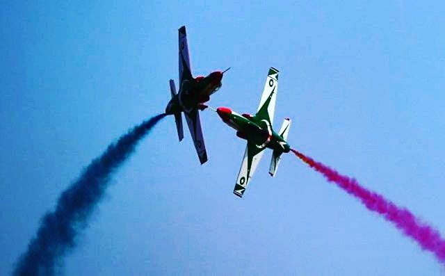 AirForceOfPak's tweet photo. To most people, the sky is the limit. To those who love aviation, the sky is home.
#pakistandayparade https://t.co/oqTTdkg0oE