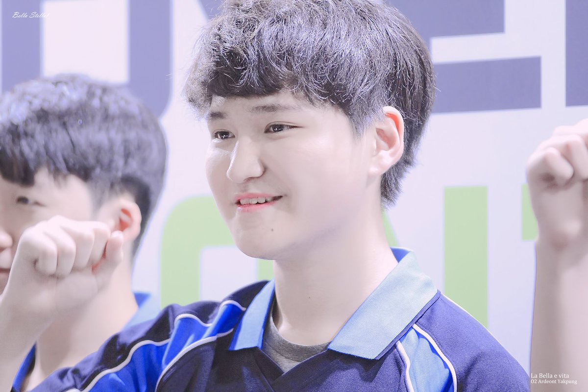 Bellastella_ow's tweet photo. >>180321<<

https://t.co/CK7G02yZAt

#오투아디언트 #O2Ardeont #Yakpung #약풍 #조경무 https://t.co/DCqKxn0IS7