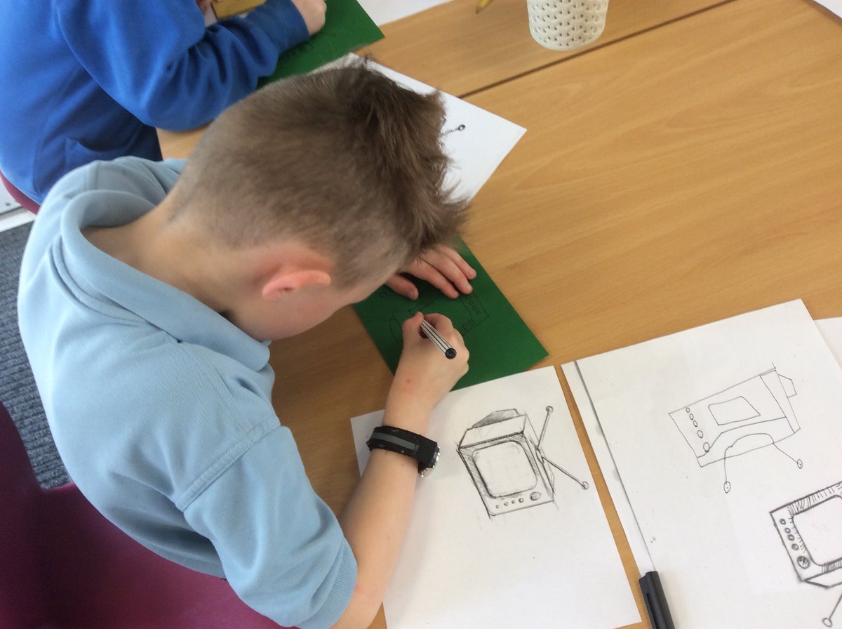 mbk_y2's tweet photo. Practicing our crosshatch shading skills #EthicOfExcellence https://t.co/LWUhZnaP4B