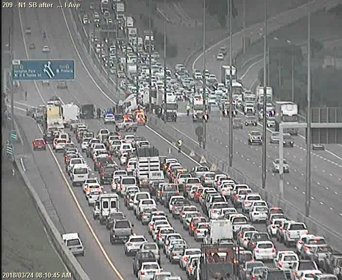 #PTATraffic In Pretoria traffic is heavily back up on the N1 after Flying Saucer Interchange due to an earlier accident. 6 lanes closed. via @itrafficgp