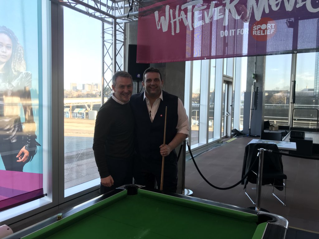 BBCRnG's tweet photo. 🎱@DerekMacAoidh agus @DerekPluto #PoolathonPluto #SportRelief https://t.co/3FcaGbhz9y