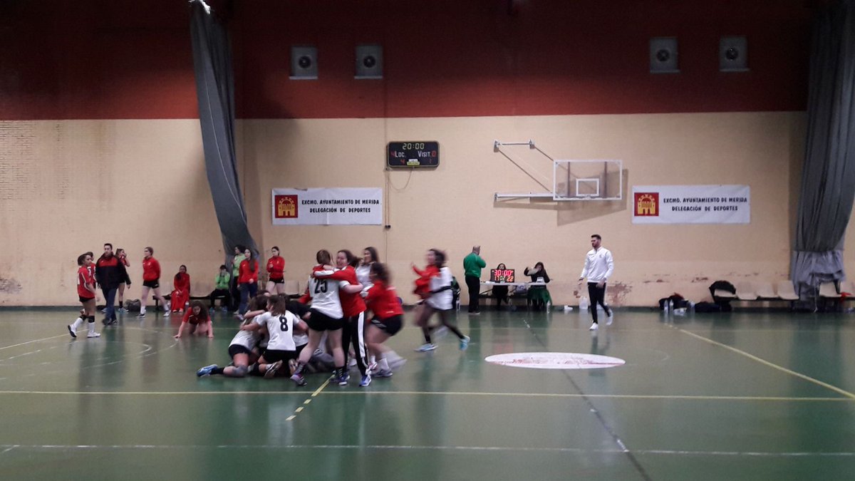 Federación Extremeña de Balonmano tweet media