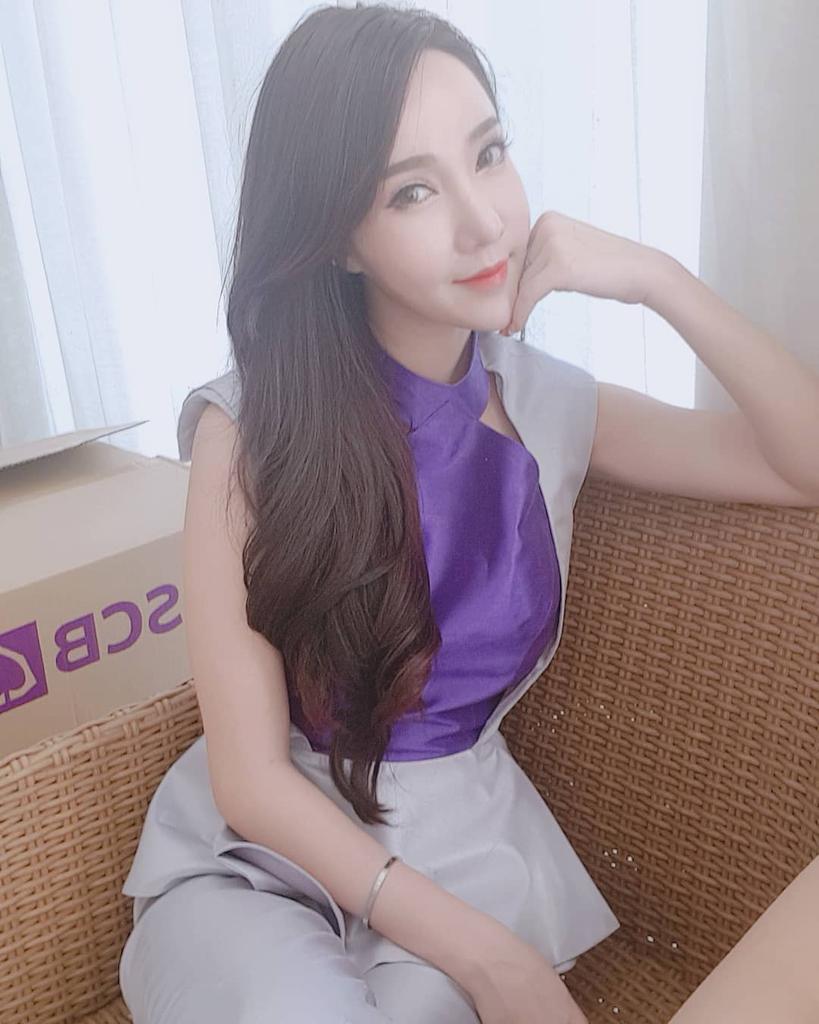 Sunitathesinch1's tweet photo. มันจะสีม่วงๆหน่อย 
ใส่ชุดนี้มาเพื่อพบคุณหมอโดยเฉพาะ เอกสิทธิ์สุดพิเศษจาก SCB คะ
#First #SCB#markson #gatpat #itsskinthailand https://t.co/KIk1ltVVZg