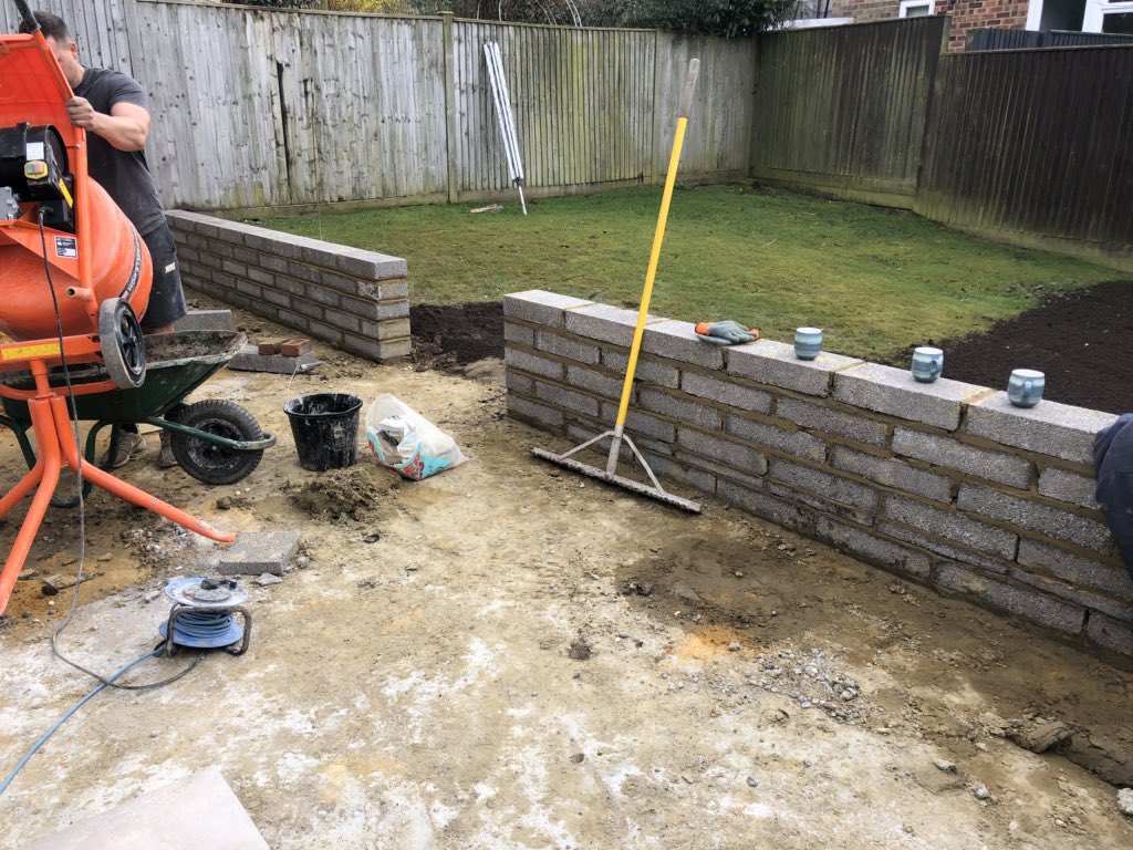 KeystonePaving's tweet image. Old customer, new project. Porcelain is off to be cut and bullnosed.  Now to get underway with the slabbing. #porcelain #patio #bullnose #keystonepaving #keystone #sussex