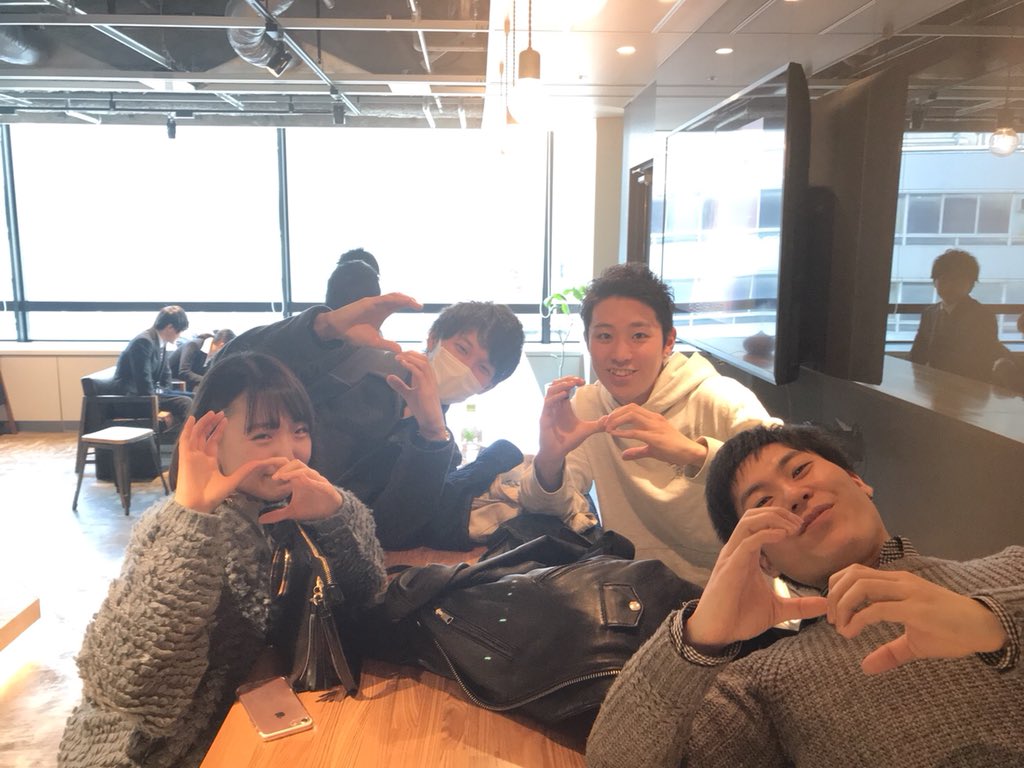 event0406's tweet photo. こんにちわ！
４月６日グランフロント大阪で
Suprieve大型説明会が行われます！
16時開場です！
就活で行き詰まってる方、楽しんでる方
とても価値のある説明会です！
お席の制限があるので早めの予約を
お勧めします！
お友達と来てください😊

参加フォームです！
https://t.co/AHFWmG2HAG https://t.co/AvRO3i6Spq