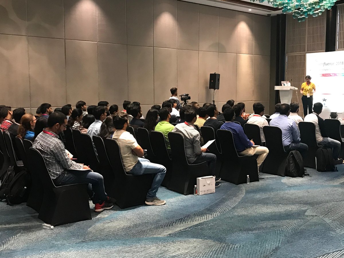 Techfluence_In's tweet photo. Full house in emerging technologies track session on Google Assistant by Neha Sharma @Techfluence_In  #google #googleassistant @hellonehha https://t.co/o6JQLiTlPt