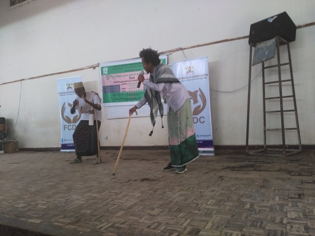 simba_guleid's tweet photo. Happening now at the @GarissaUni 2000 form students conference #5thcarrierandmotivationaltalk chief guest leader of majority @HonAdenDuale @HonAliKorane https://t.co/pmIazR8bQl