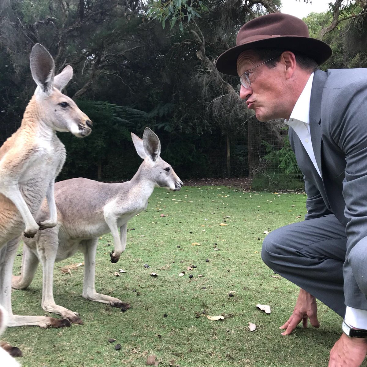 Richard Quest (@richardquest) | Twitter