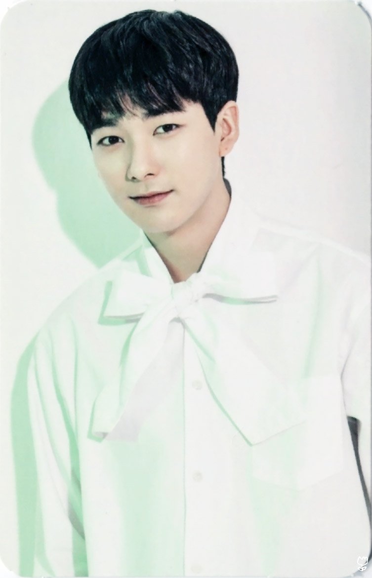 melfymelfy's tweet photo. NU'EST W CONCERT DOUBLE YOU / MD / PHOTO CARD set BLACK
멤버들 탄생석 색깔로 조명이!
#뉴이스트W #NUESTW #JR #Aron #백호 #렌 #김종현 #곽아론 #강동호 #최민기 #DOUBLEYOU #concertMD #photocard #2018con https://t.co/Pf0ffKJoEy