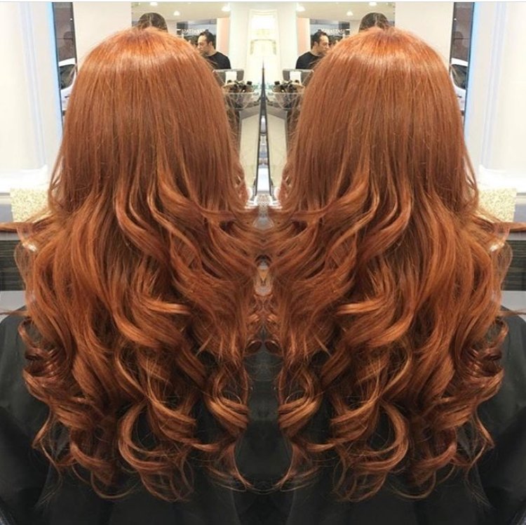 Contrasti's tweet photo. From strawberry hues, rich mahogany and soft copper, we love a redhead at Contrasti ♥️😍 We love everything about this look - from the colour change, to the bouncy curls and hair extensions for added thickness and volume! #contrasti #haircolour #redhair https://t.co/P5yw7cq2vy