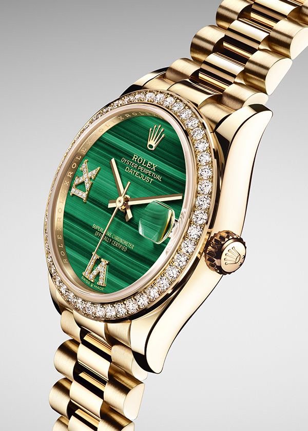 MandCoJewellers's tweet photo. The new #Rolex #Datejust31 in 18ct yellow gold with a diamond set malachite dial. Just gorgeous. #baselworld2018 https://t.co/oOoj9n6nNI