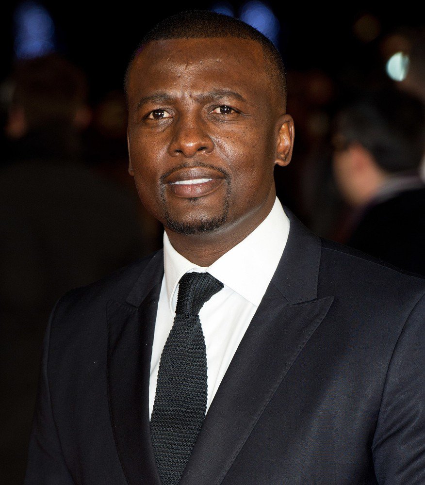TheTouchdown326's tweet photo. .@uHelenH is chatting to Lengendary Actor @TonyKgoroge 📞 about the world of Film &amp; TV and how it can evolve 🙏 Tune in! #AHelOfAShow https://t.co/T0hSYwen1f