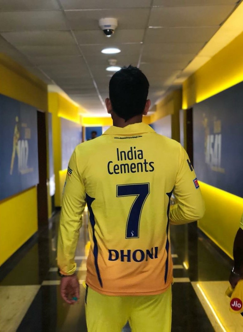 csk jersey 7