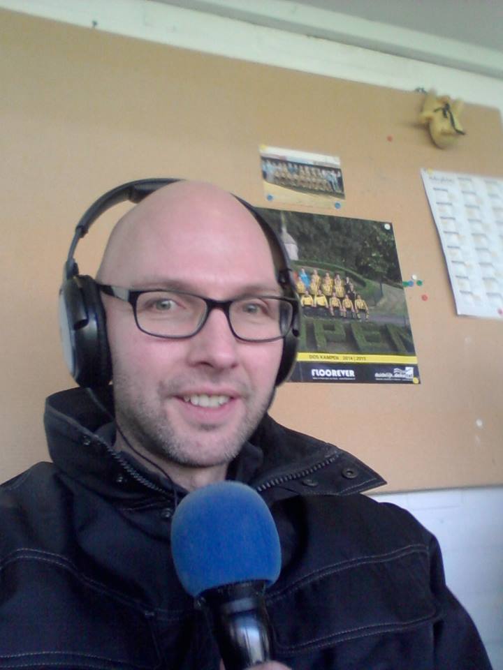 ijsselmondsport's tweet photo. Vanmiddag LIVE @KHC_Kampen - @VrhBoys met verslaggever @EDiender 106.4 FM  / 104.1 op de kabel en via stream
https://t.co/mgBtseLsgN https://t.co/5IJ9M6ReKA