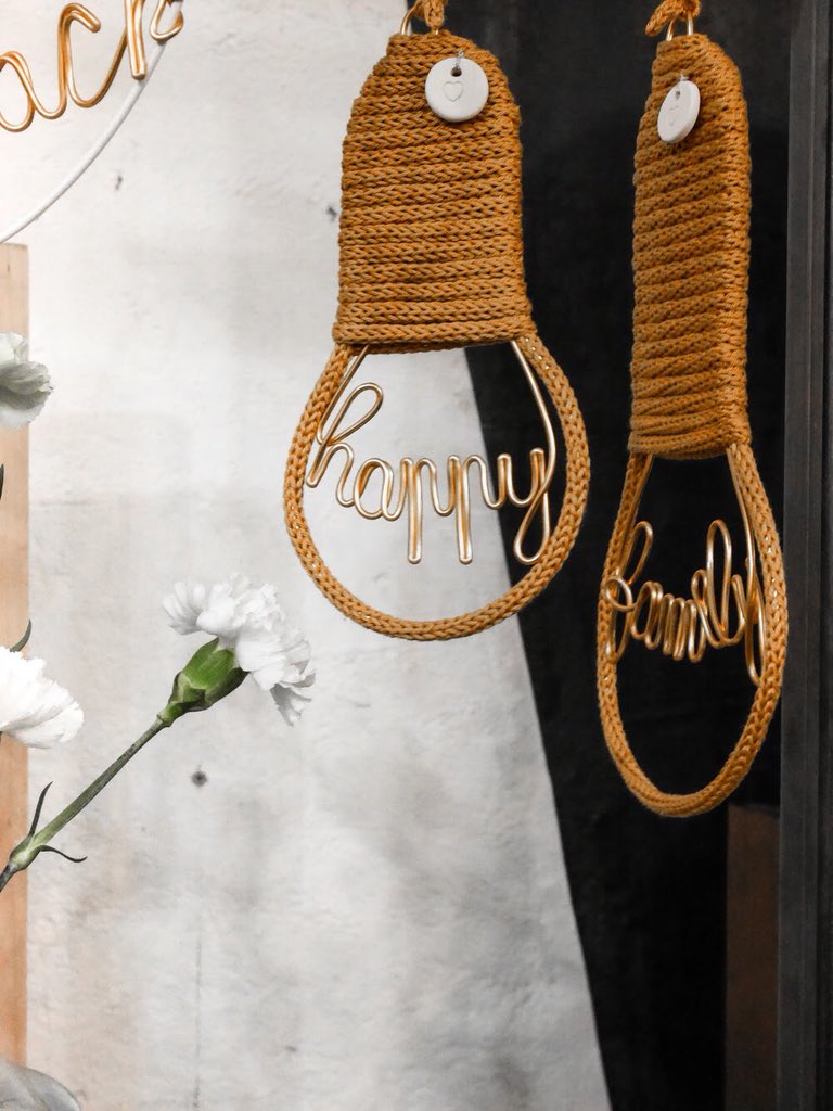 lapartybox's tweet image. Le temps des familles c’est ce week-end à lyon ✨🌟✨
-
Infos sur lapartybox.com