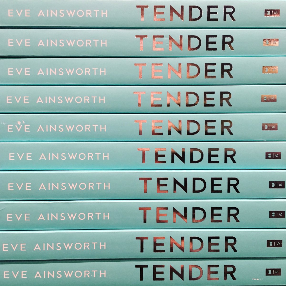 Waterstones Crawley tweet media