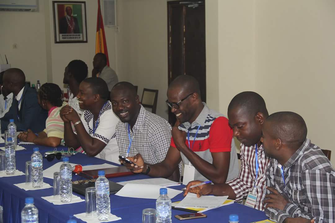 FONIJGUINEE's tweet photo. #FONIJ #BOCEJ #MJEJ
Dernier jour de cette première phase de formation. Début des travaux avec des séances de motivations.
Programme:
1- Atelier de creativité
2- Echanges et partages sur les idées de projets
3- Évaluation
@GouvGN @NaiteMoustapha @BoCEJGuinee @LaConfejes https://t.co/3iIzkxkNih