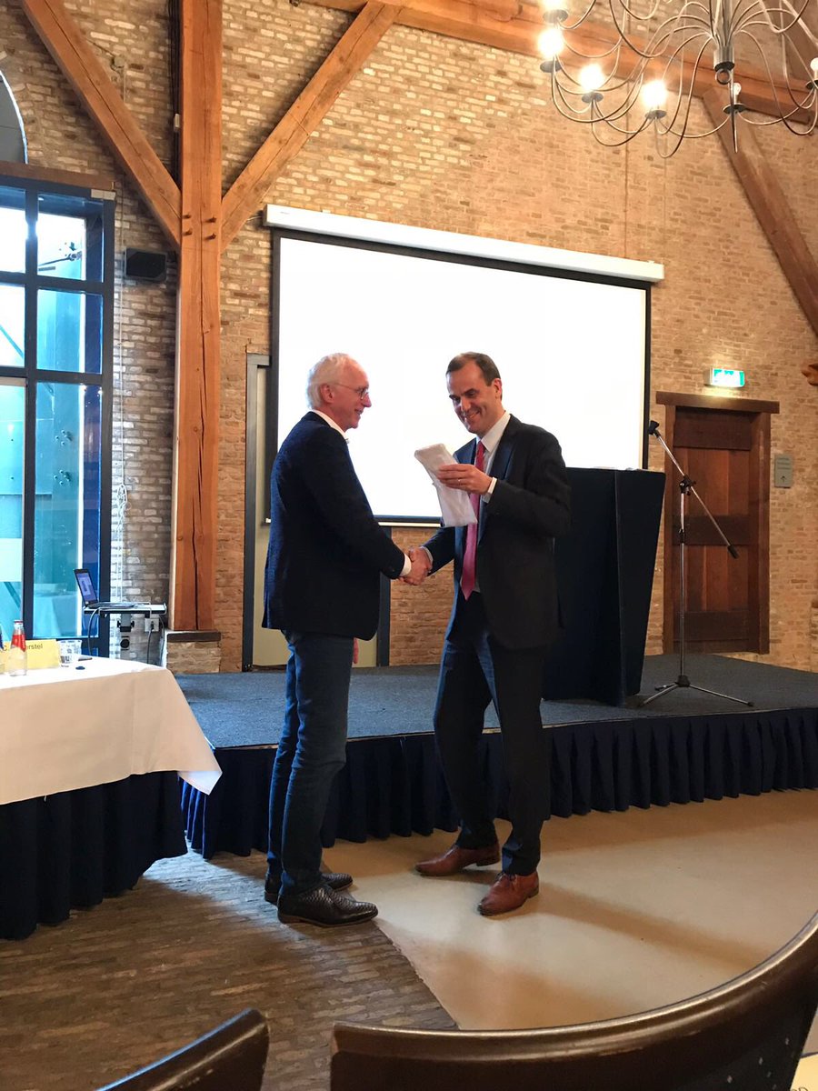 mrtjvanveen's tweet photo. Gisteren een cadeautje van de Orde van Advocaten. Ik hoop mijn ervaring nog jaren te kunnen inzetten #advocatuur @mrtjvanveen @ https://t.co/NNoCFaImPf