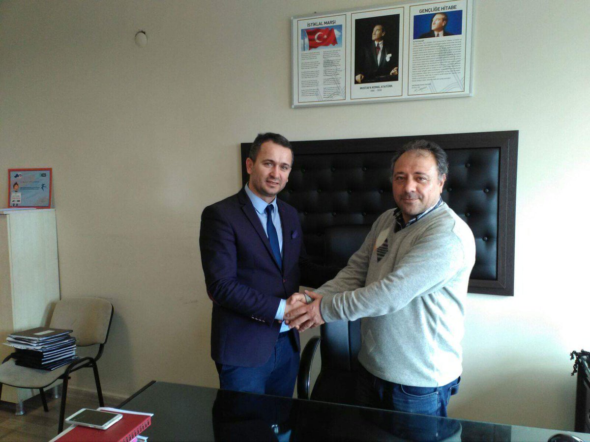 SbrSuclaMucadle's tweet photo. #TEKNOŞENLİK 34. GÜNÜNDE #ATAŞEHİR #SAİT #CORDAN ORTAOKULU'NDA 800 ÖĞRENCİ VE DEĞERLİ ÖĞRETMENLERİMİZ İLE KONFERANSLARINA SOLUK ALMADAN DEVAM ETTİ. https://t.co/Q4iLRI6FOn