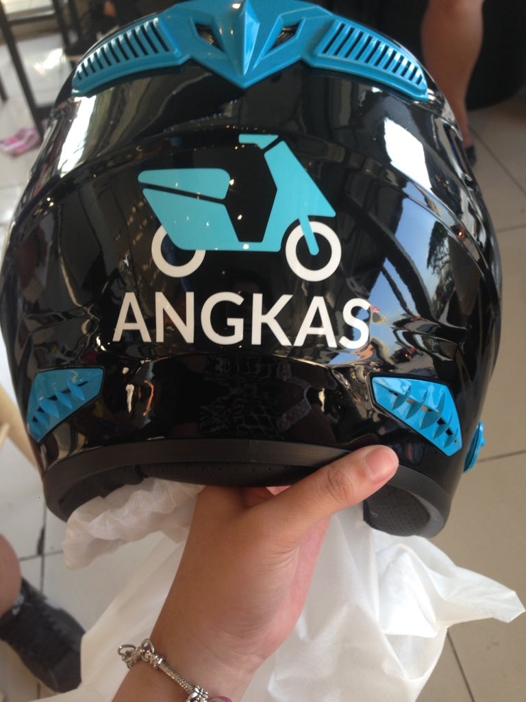 heyyateyaa's tweet photo. Thank you @angkas 🤣 #InsideRacingBikeFestival2018
#WeNeedAngkas https://t.co/2odLOUQSsi