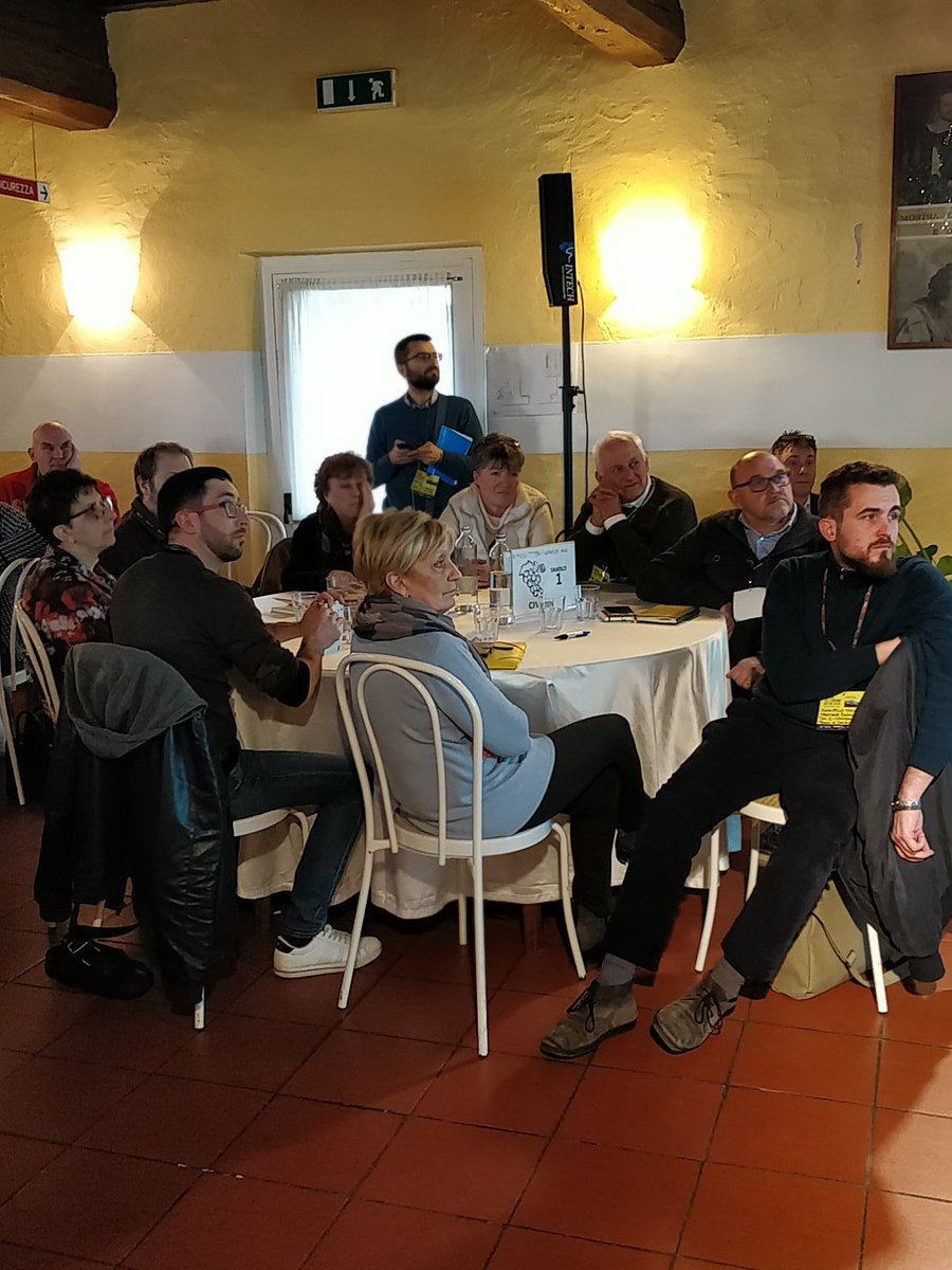 Laborplay's tweet photo. Quali ruoli organizzativi sono necessari? come definirli? come collegarli tra loro? #laboplay #prolocofvg #eventifvg #unplifvg #fvg #dafareinfvg #turismofvg #fvglive #proloco #prolocoditalia #friuli #Turismo @UNPLI @FVGlive @FvgEventi @Ansa_Fvg @regioneFVGit @ENIT_italia @Italia https://t.co/nbcqQmBBdv