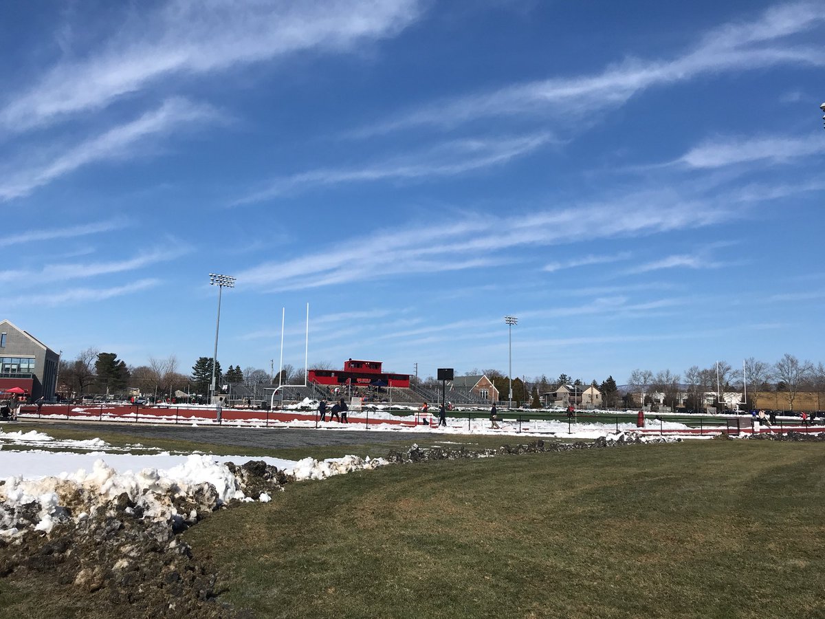 fandmTFXC's tweet image. Today we are at @DICKINSON_CCTF for the Little 3 Championships with @GoDiplomats and @gburgbullets all competing in the longest annual Triangular Meet in the nation. #GoDips #SpringTrack #SnowOnTheGround