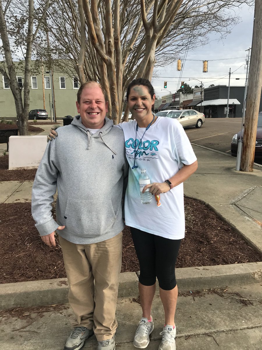 ecarrithers's tweet image. Look who was at the finish line with a smile.   Love me some Matt. #colorrun2018#