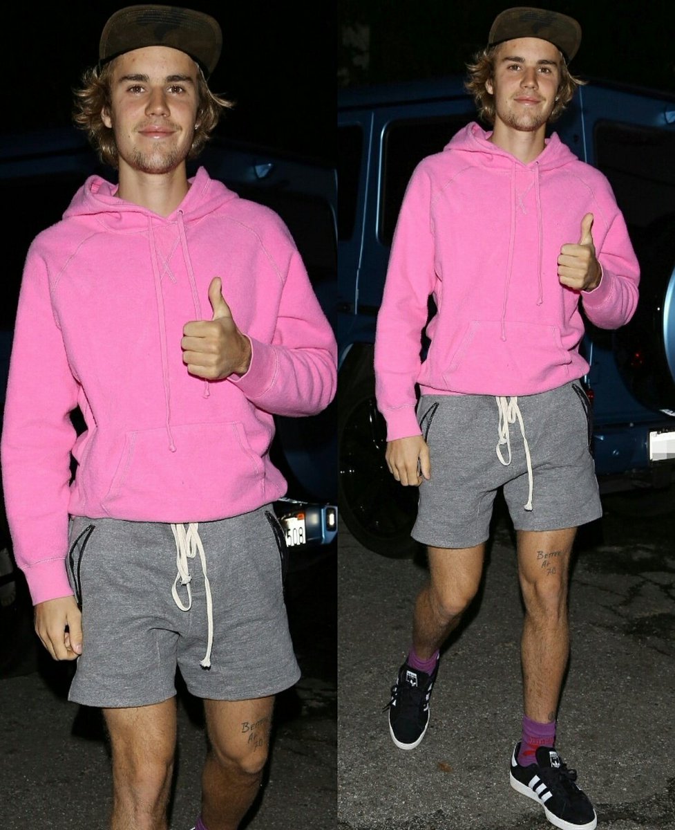 LaColaDeBieber_'s tweet photo. Justin llegando ayer al estudio de grabación https://t.co/qGlsWFLapv
