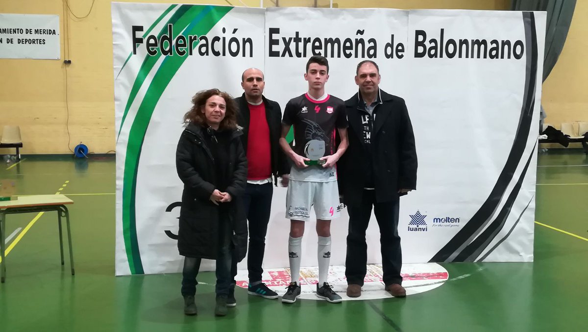 Federación Extremeña de Balonmano tweet media