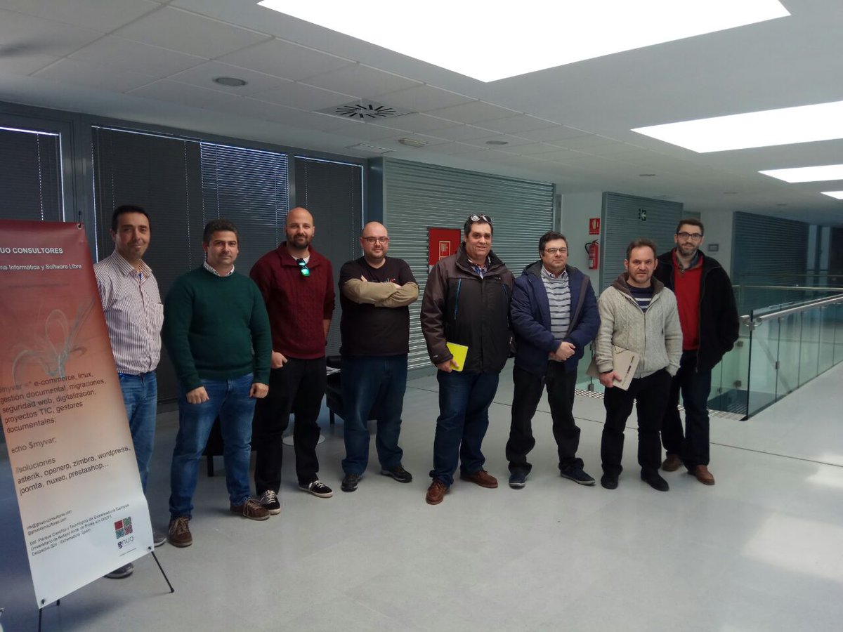 Gran mañana. Hemos visto seguridad, trucos en #WordPress, gracias a <a href="/GnuoConsultores/">Gnuo Consultores</a> por su colaboración y <a href="/DOBLESIM/">JORGE  LUIS MEDRANO</a> por organizar. #wpbadajoz #wpextremadura