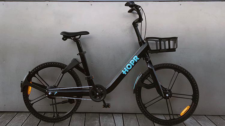 ElectricBikesB's tweet photo. HOPR Introduces the First Dockless Electric Bike for Bike Share with Portable Power Pack https://t.co/XsktJXDT7Y https://t.co/5ntrK5poDH