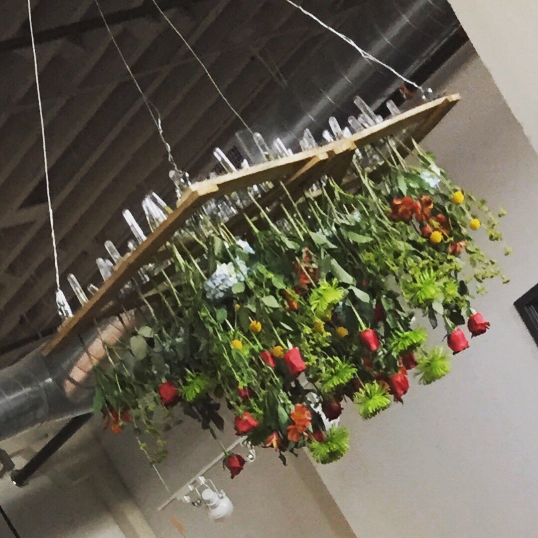 loesshillsflr's tweet image. #ceilinginstallation Mr &amp;amp; Mrs Lima ❤️❤️