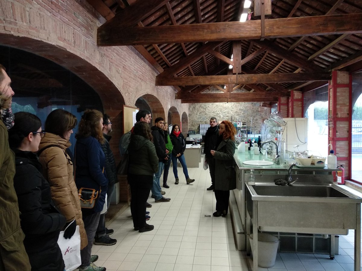 #Hapeningnow visita guiada de la #bodega @Alellavinocola una de las más antiguas de #Espana descubrimos la historia vitívinicola #catalana #winetasting