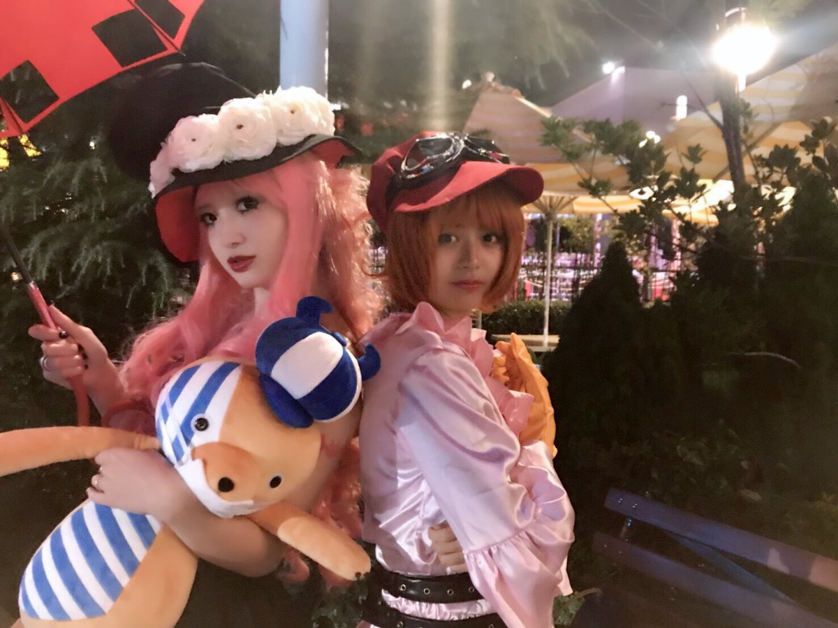 Chicoᵕ ペローナもまたしたいなー Usj Usjコス ユニバコス ワンピース ワンピコス ペローナ 2年後ペローナ コアラ ゾロ Chicoコス Chicochiro コスプレ T Co M1itlz9d0w Twitter