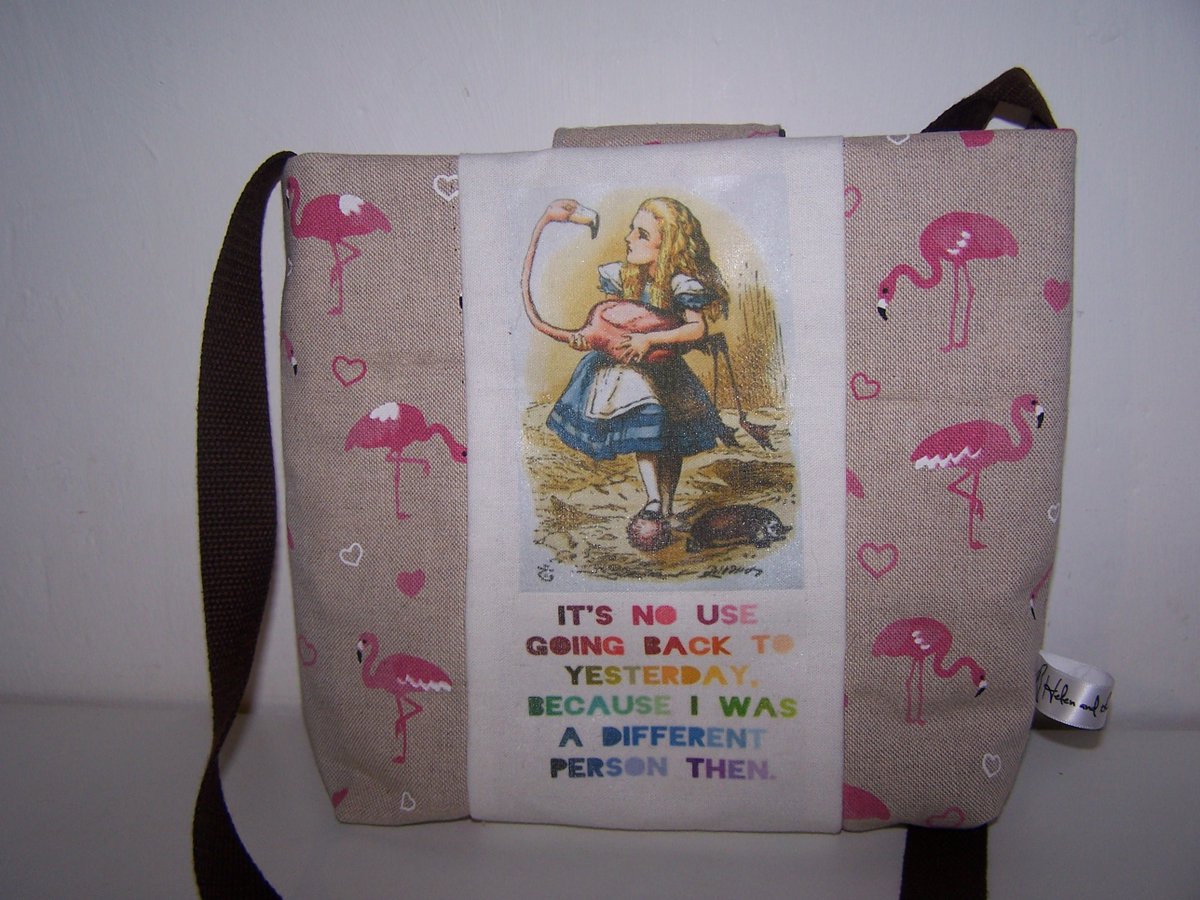 and_hares's tweet photo. A lovely combination of Alice in Wonderland and flamingos!

#crafturday #SaturdayMorning #ukgifthour #aliceinwonderland #bags #flockbn #socialmedia

https://t.co/GET0qCm0Qw https://t.co/i8yd3Mpy6x