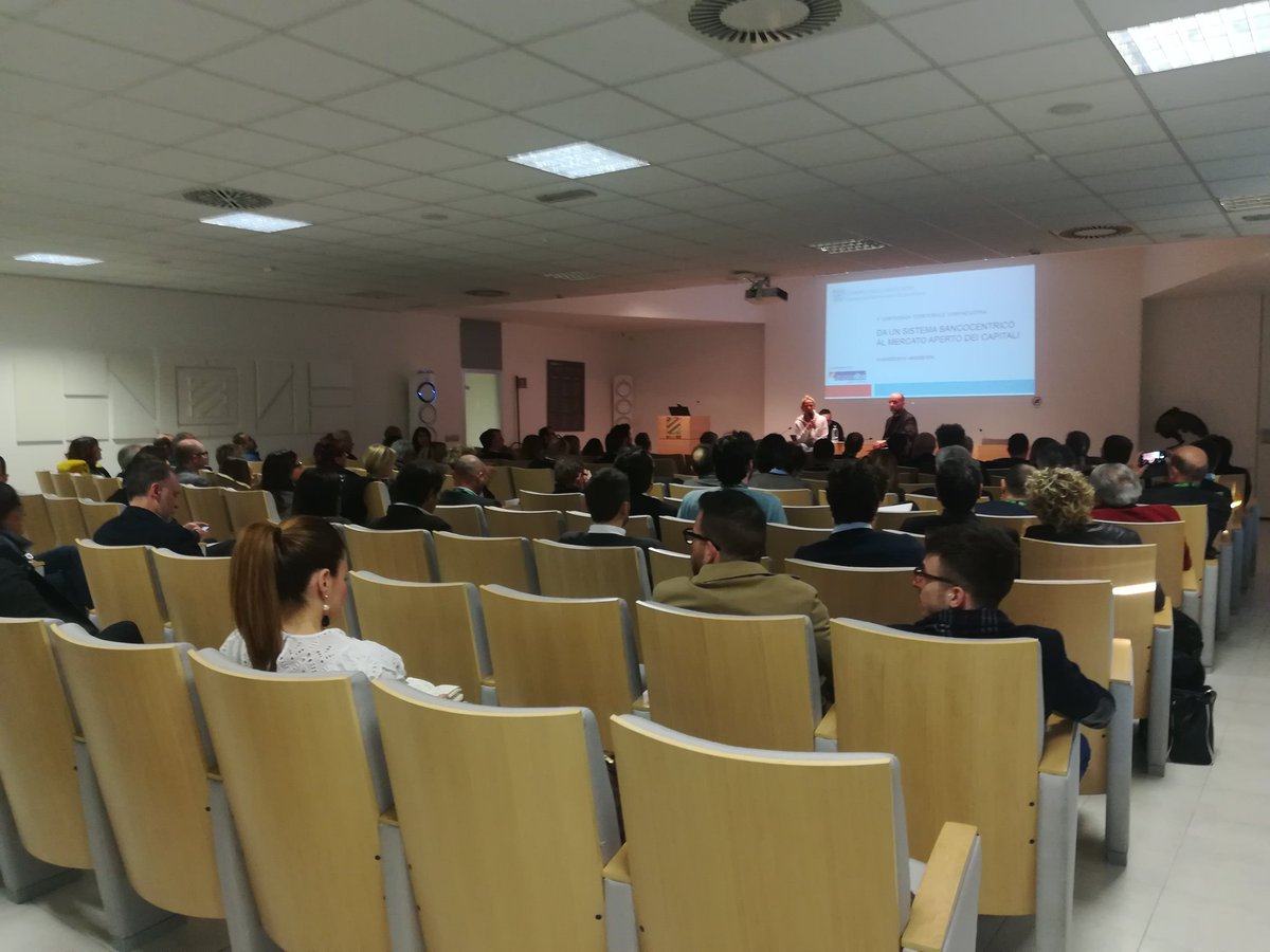 npadvisory's tweet photo. "Da un sistema bancocentrico al mercato aperto dei capitali".
Ieri #SebastianoDiDiego, il nostro #CEO, è intervenuto al IV Conferenza sui bisogni di industria e territorio, per approfondire l'attuale rapporto fra Banca ed Impresa nello scenario economico Europeo. #PMI #Finanza https://t.co/wlXXzkp7dQ