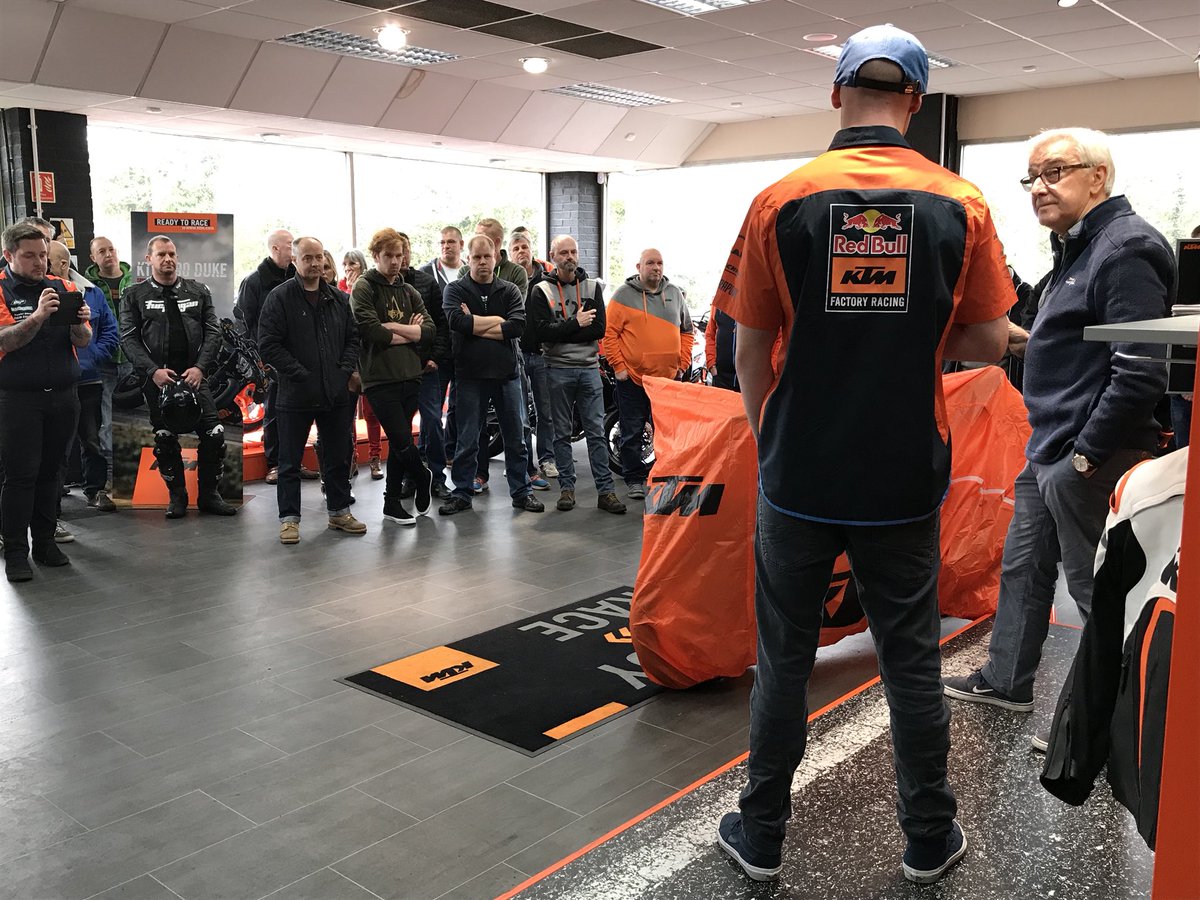 KTM_UK's tweet photo. He’s here! @BradleySmith38 rocks up to @Premierbikesktm for a Q&amp;A session. 
#KTM #DealerVisit #ReadyToRace https://t.co/7qPFtijF6z