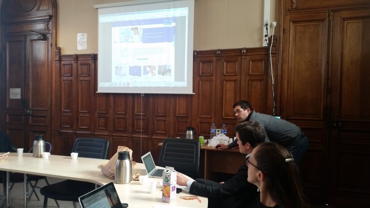 upstifr's tweet photo. Discussions autour de la grosse refonte de notre site internet en collaboration avec @web_octopoos,  qui sera pret dans quelques mois. https://t.co/mhBaddDjMQ