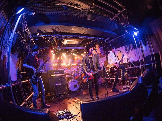 ライブ風景@ろくでもない夜-pt1.
-
-
-
-
Photo by Makoto Iwakura
-
-
#ライブ # ift.tt/2DQSqiY