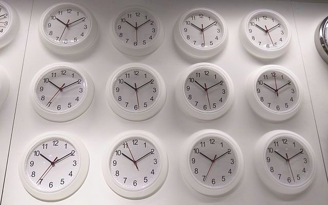 BrevardTimes's tweet photo. Florida Governor Rick Scott Signs Year-Round Daylight Saving Time Bill Into Law #Florida #DaylightSavings #DaylightSavingTime #DaylightSavingsTime #DayLightSaving https://t.co/QqIa59JEUk https://t.co/pYCFcurhLz