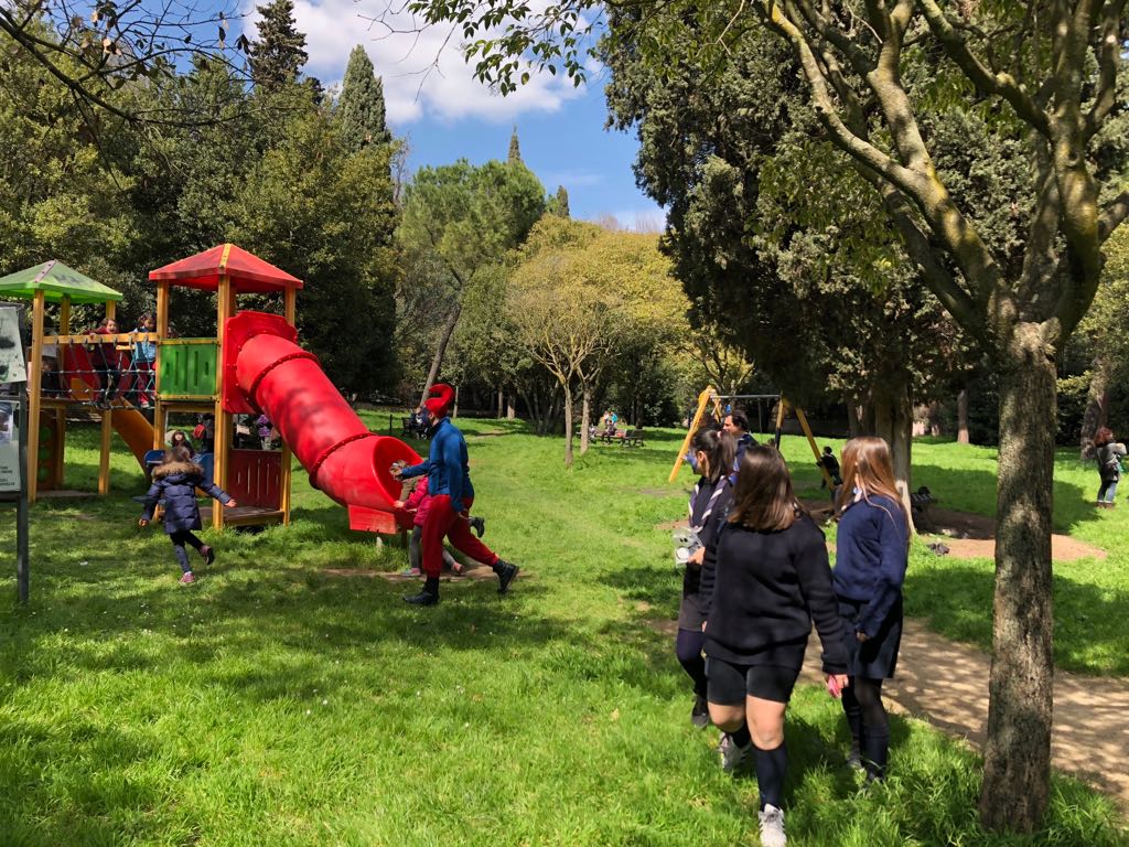 EnteRomaNatura's tweet photo. Bella e partecipata Caccia al Tesoro nei giardini di #VillaMazzanti!!! #RNMonteMario #pratiinerba #grupposcoutagesciroma15 https://t.co/csxawPbZeb