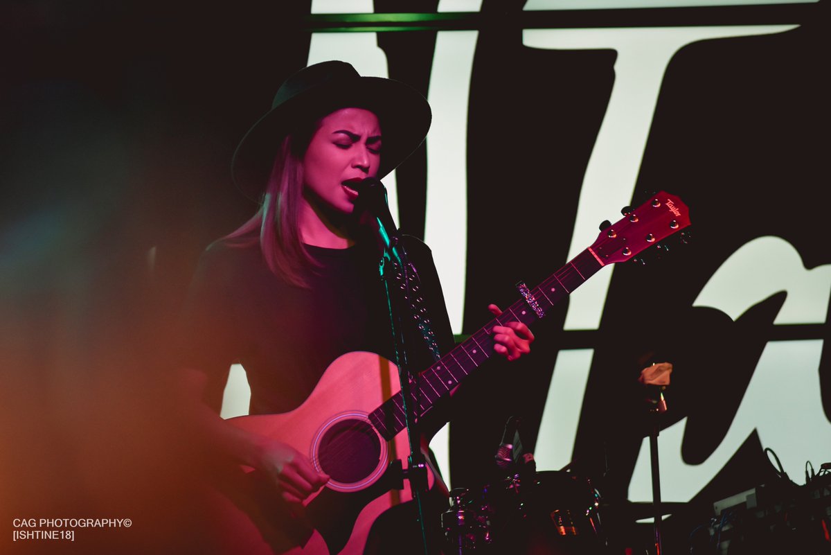 ishtine18's tweet photo. GDC @glaizaredux last night at Punta Mandala featuring ang kandila sa table na ginamit bilang props π
Β #ByRequest004 #GirlPowah @indiemanilalive https://t.co/KRZH2GTk61