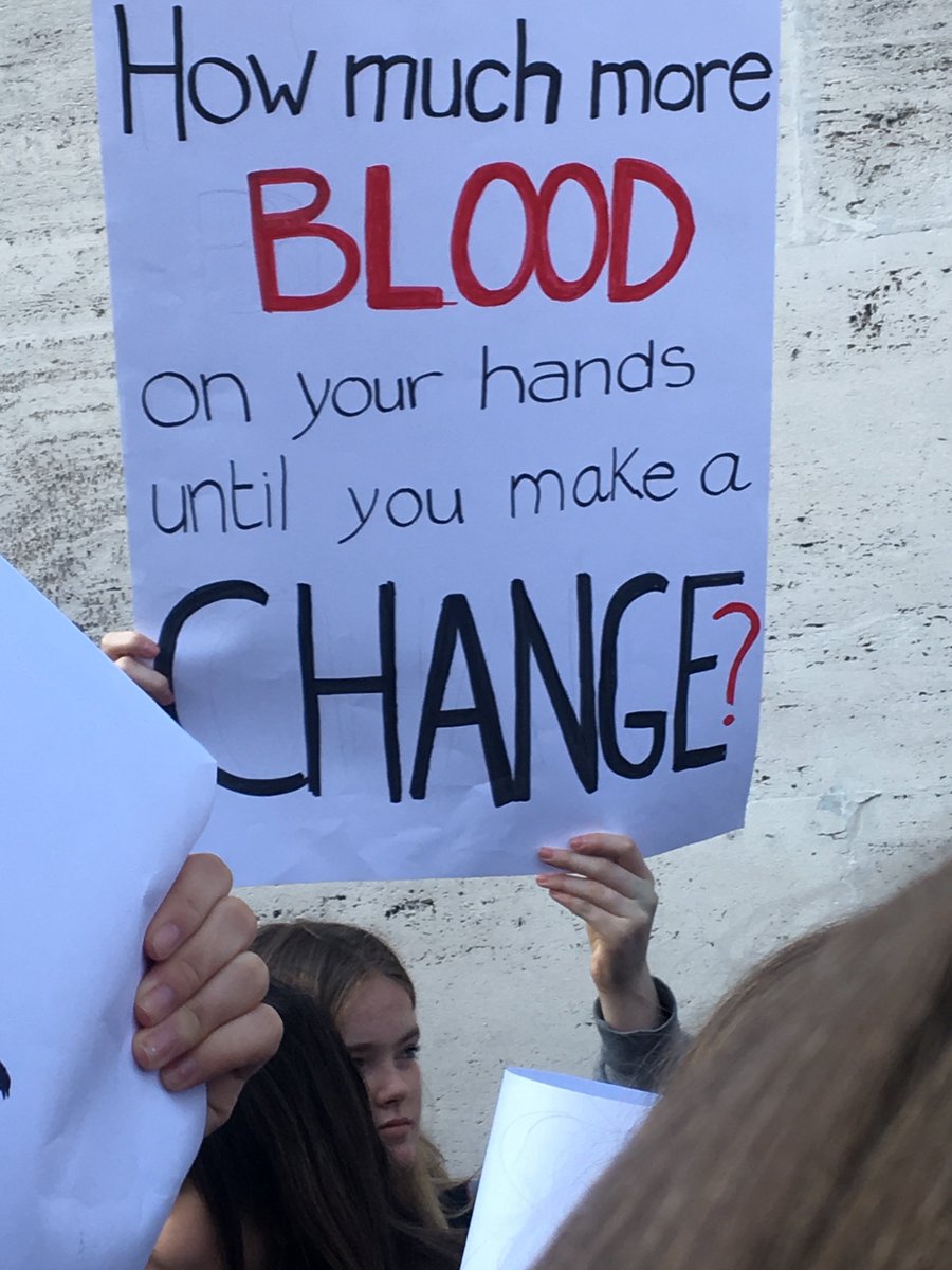 #MarchForOurLivesRome