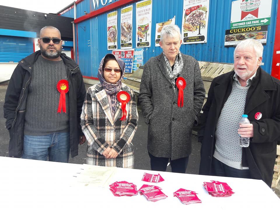sheraz_shiri's tweet photo. Cllr Sameena a seasoned dedicated champion of the Deeplish/Milkstone Ward is  standing as your candidate for the Labour Party, I urge you all to support her in the May Elections and support her re-election again. She has my full and unwavering support. #ForTheManyNotTheFew 🌹 https://t.co/yvlwJlJfUM