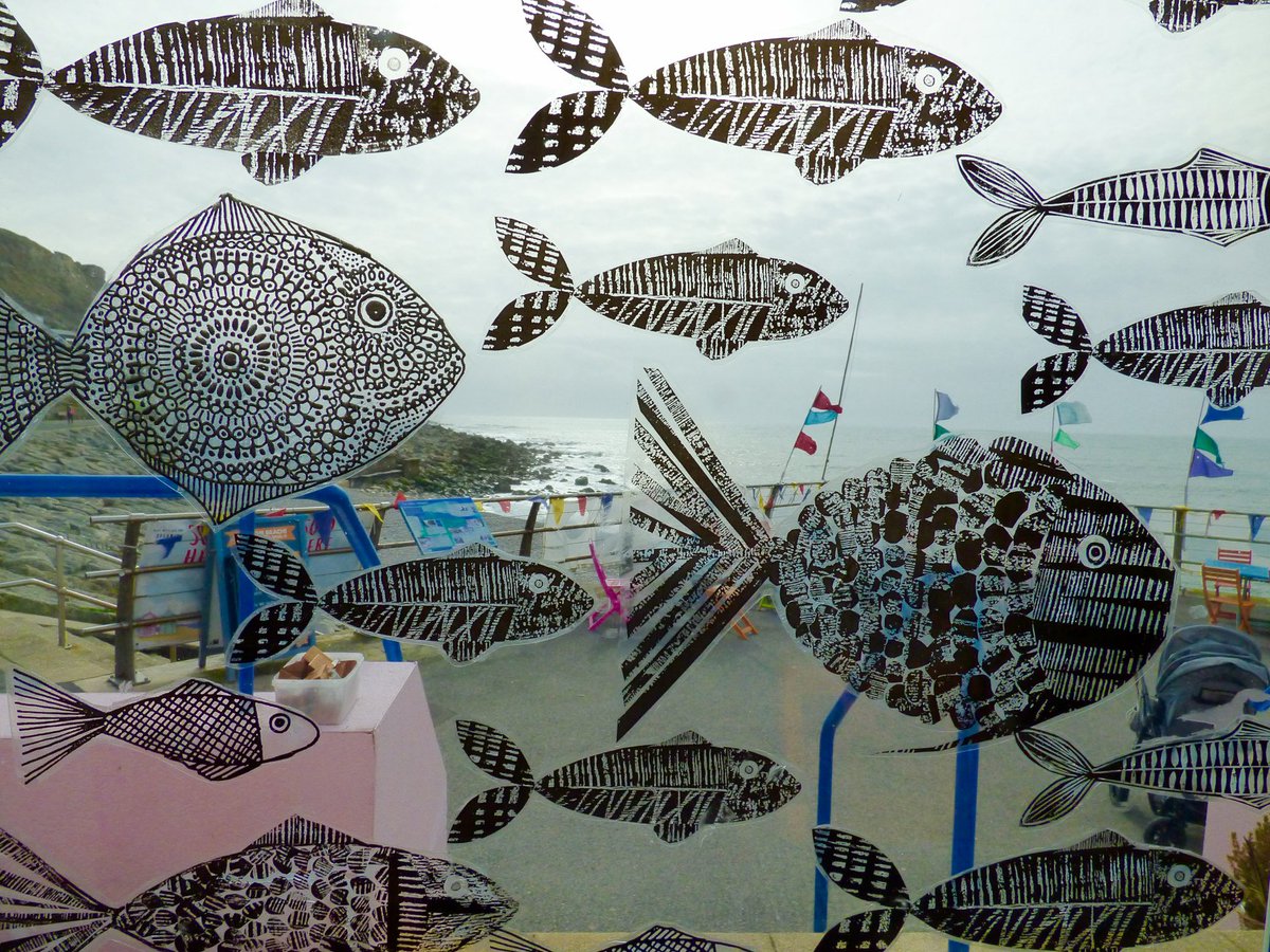 friendsofbside's tweet image. A big thanks to Quiddles Beach Bar and Café for sponsoring the Portland @windowwander event! All costs go towards covering all our costs on print, marketing, materials to run lantern making workshops and also to the original @windowwander organisers! crowdfunder.co.uk/portland-windo…