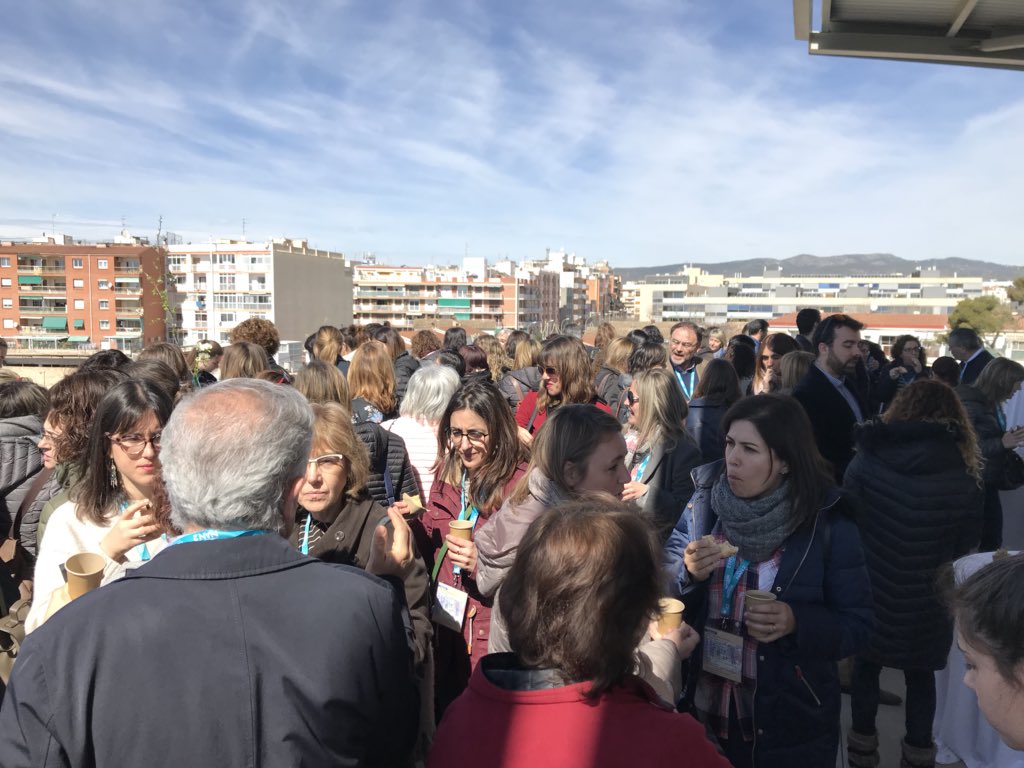 GatellAnna's tweet photo. Mil gràcies a tots els que vareu fer possible la IJornada de Vacunes en Pediatria d’Atenció Primària. Trobades com aquestes ens ajuden a tots 💪👍#JdV2018 #VaccinesWork https://t.co/6zeg65ThpL