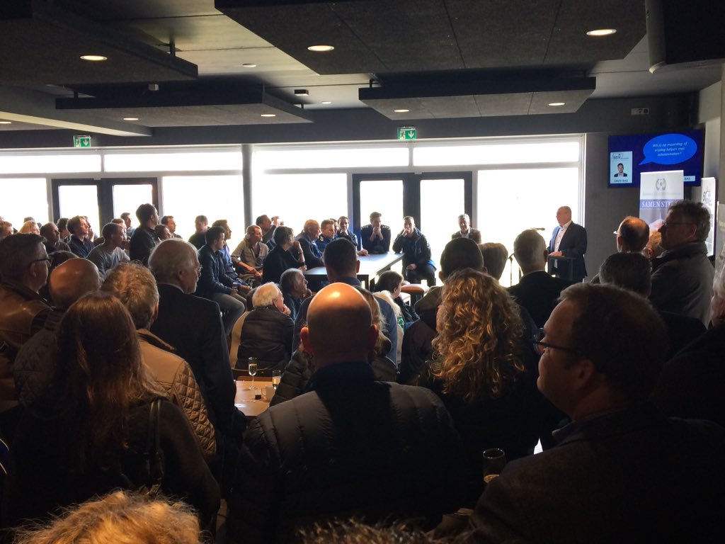 Opening clubgebouw en kantine van @SDV_Barneveld. Wat een feest en van harte gefeliciteerd! Een mooie club dat Sterk is Door Vriendschap #succesvollesportvereniging